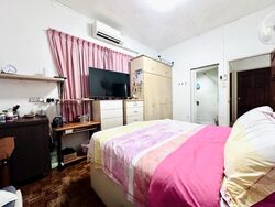 Ceylon Road (D15), Apartment #608667031